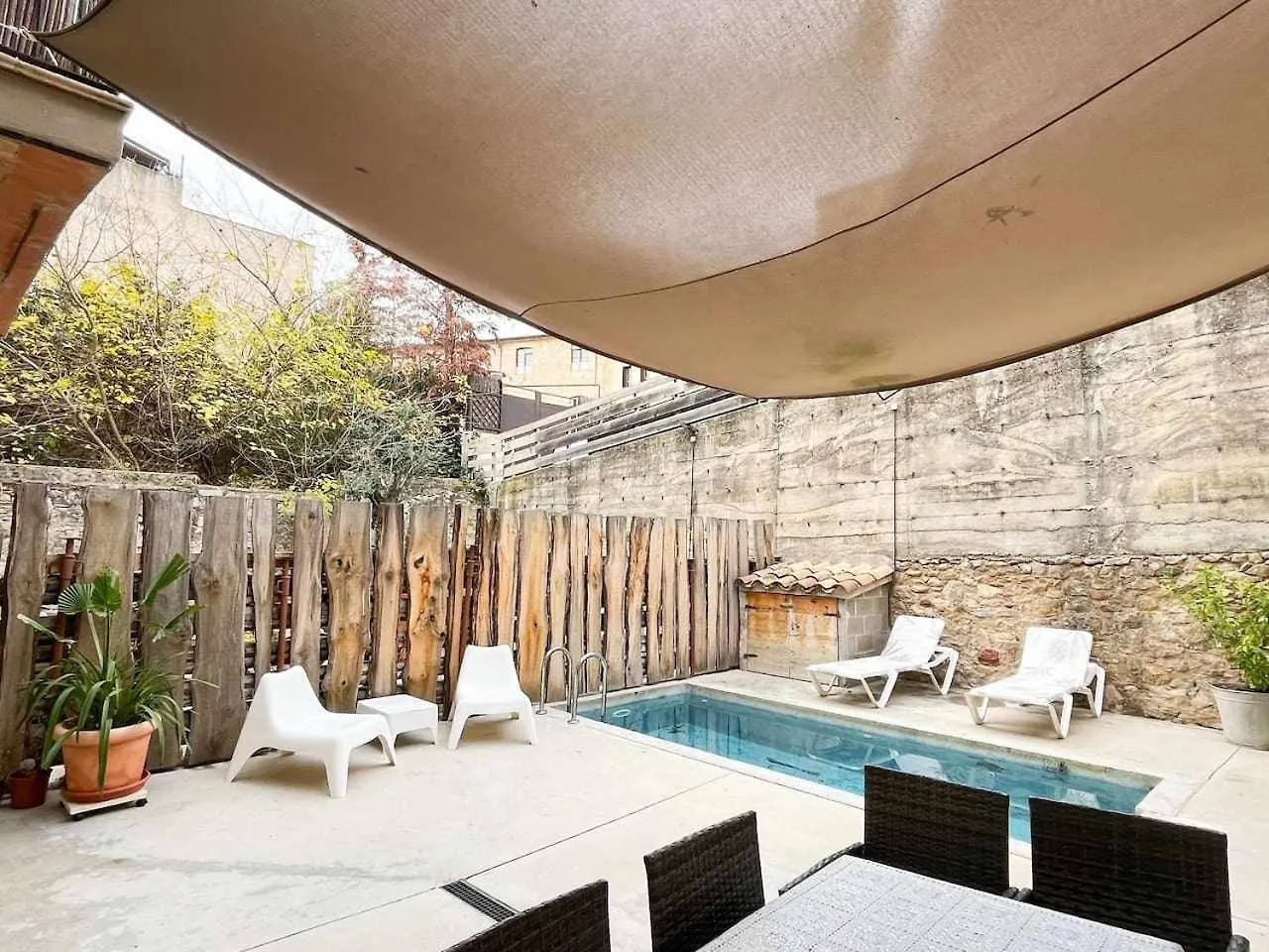 Aptw Pool In Heart Of Old Town 지로나 0*,